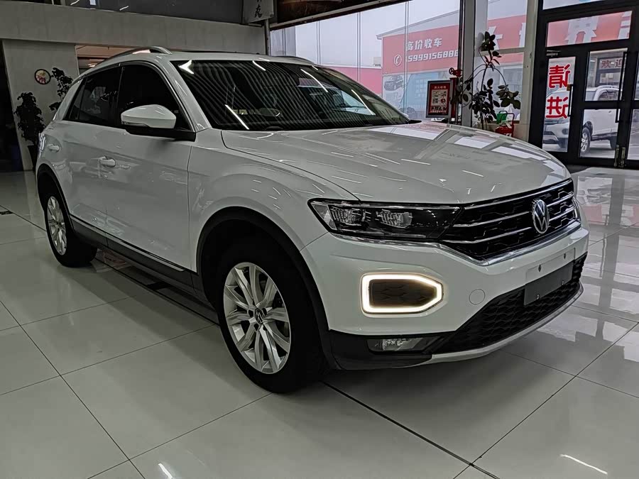 Volkswagen T-Roc 2023 #4 Volkswagen T-Roc 2023 car image #4
