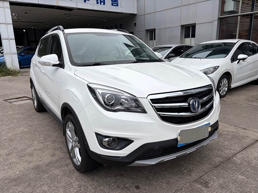 Changan CS35 2018 #4 Changan CS35 2018 car image #4