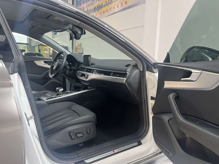 Audi A5 (Imported) 2021 immagine di auto #4