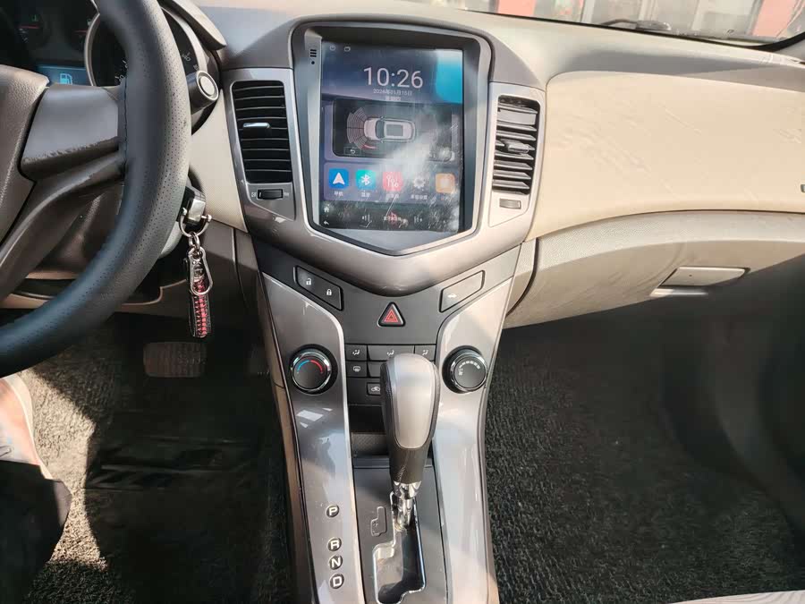 Chevrolet Cruze 2016 immagine di auto #4