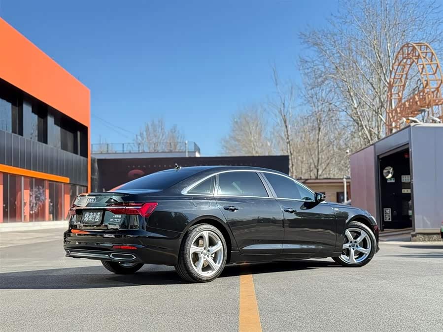 Audi A6L 2021 car image #4