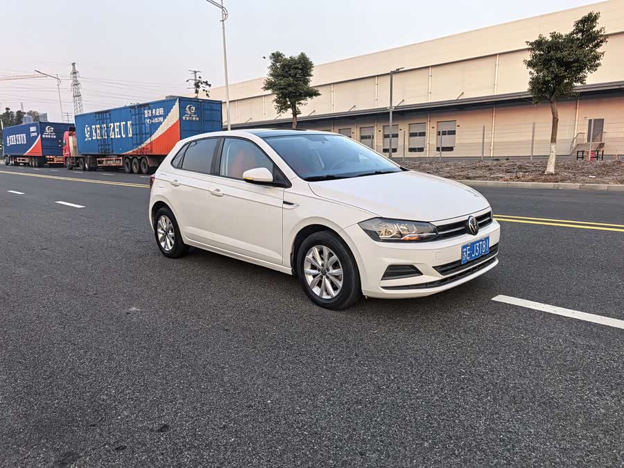 Volkswagen Polo 2021 immagine di auto #4
