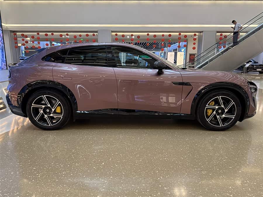 MI YU7 2025 car image #4