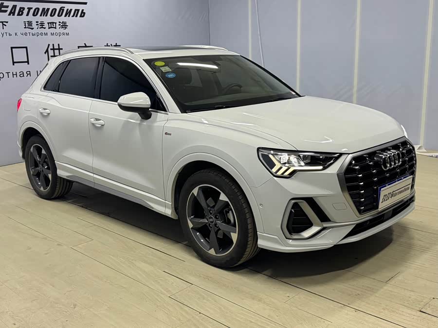 Audi Q3 2021 #4 Audi Q3 2021 car image #4