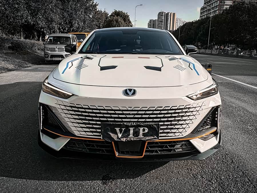 Changan UNI-V 2022 car image #4