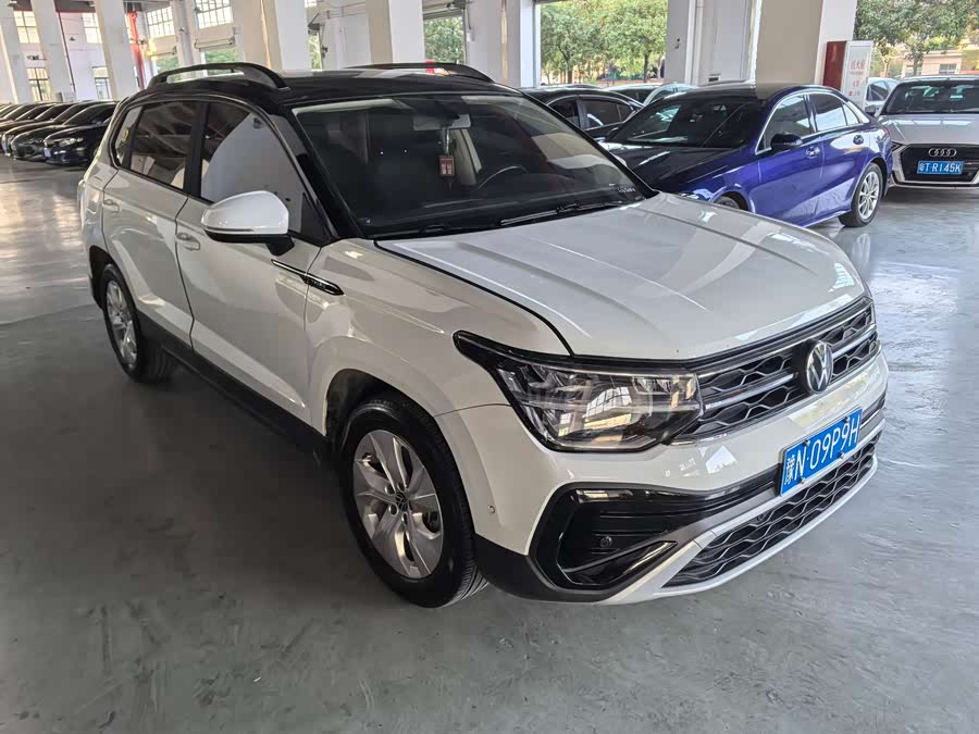 Volkswagen Tharu 2023 car image #4