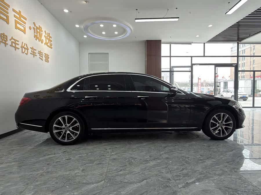 Mercedes-Benz E Class 2019 car image #4