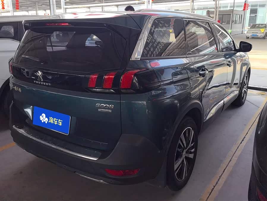 Peugeot 5008 2019 car image #4