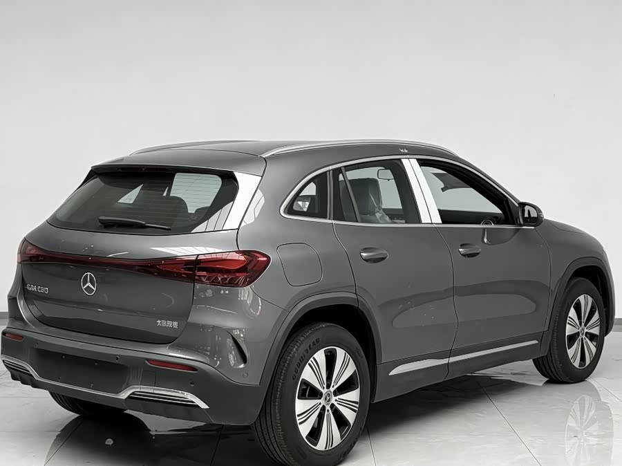 Mercedes-Benz EQA Class 2025 immagine di auto #4