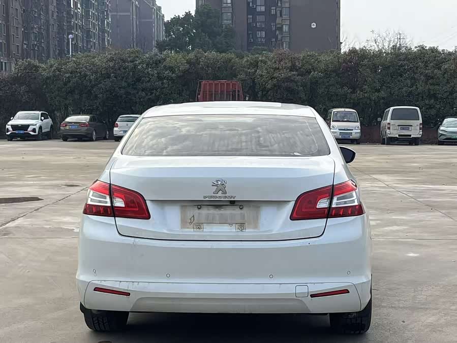 Peugeot 408 2014 car image #4