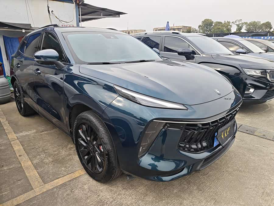 Forthing T5 EVO 2021 #4 Forthing T5 EVO 2021 car image #4