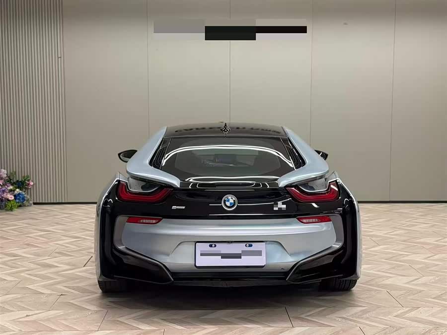 BMW i8 2017 صورة سيارة #4