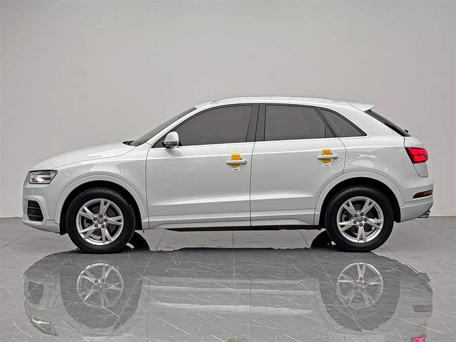 Audi Q3 2017 #4 Audi Q3 2017 car image #4