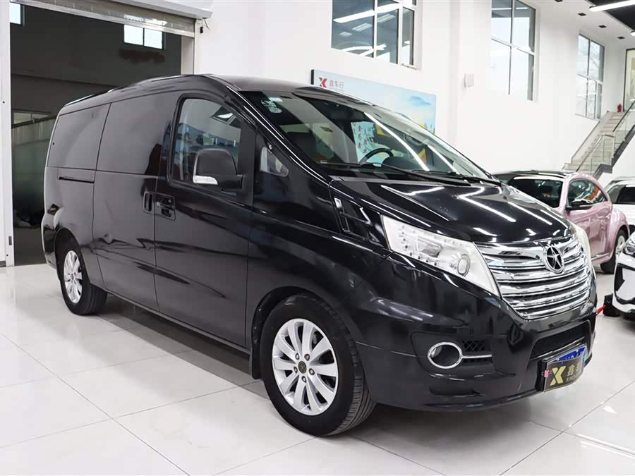 JAC 2015 car image #4