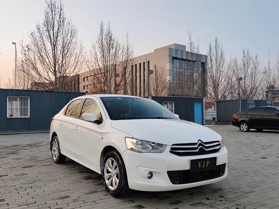 Citroen C-Elysée 2014 imagem de carro #4