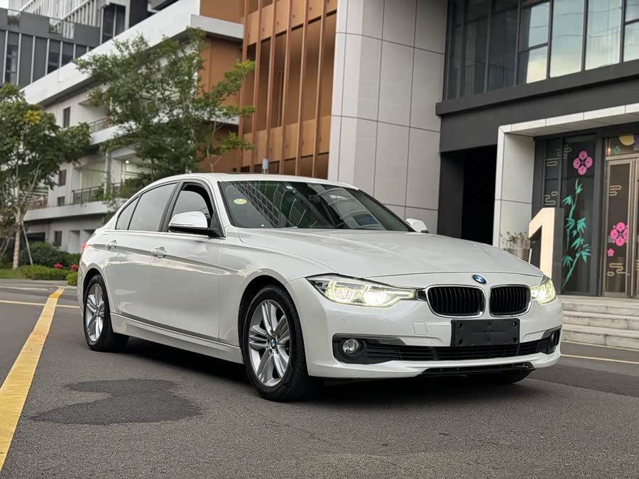 BMW 3 Series 2023 car image #4