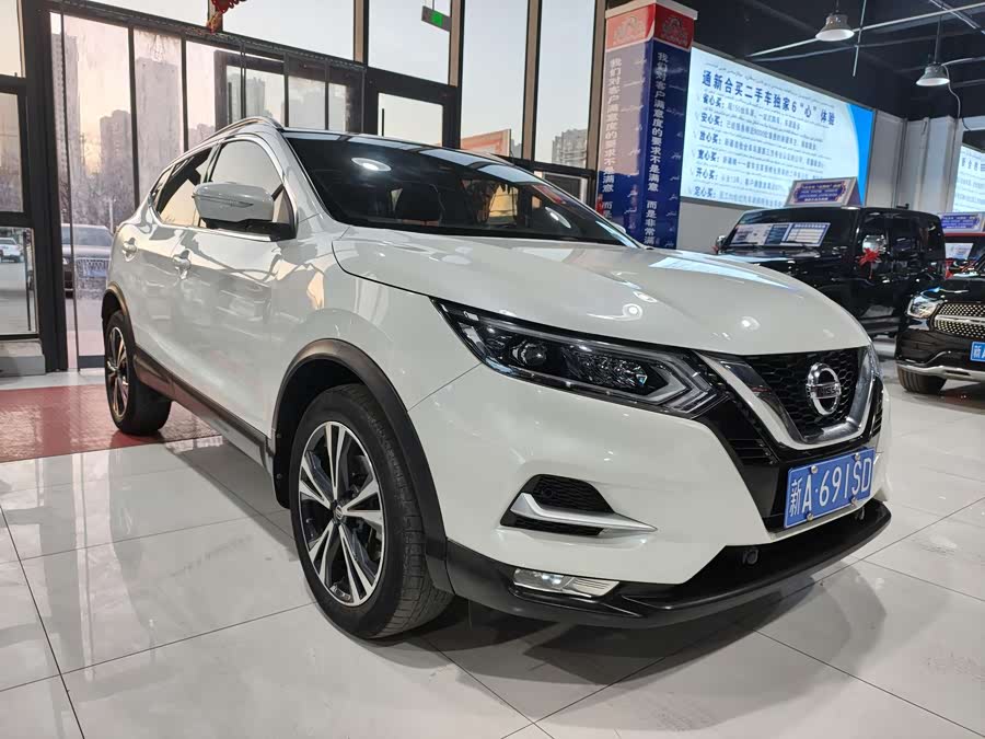 Nissan Qashqai 2023 car image #4