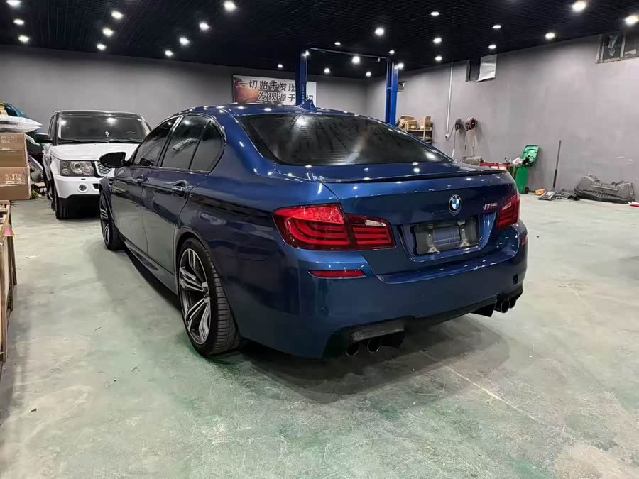 BMW M5 2013 car image #4