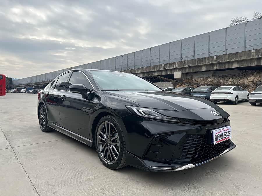 Toyota Camry 2024 #4 Toyota Camry 2024 car image #4