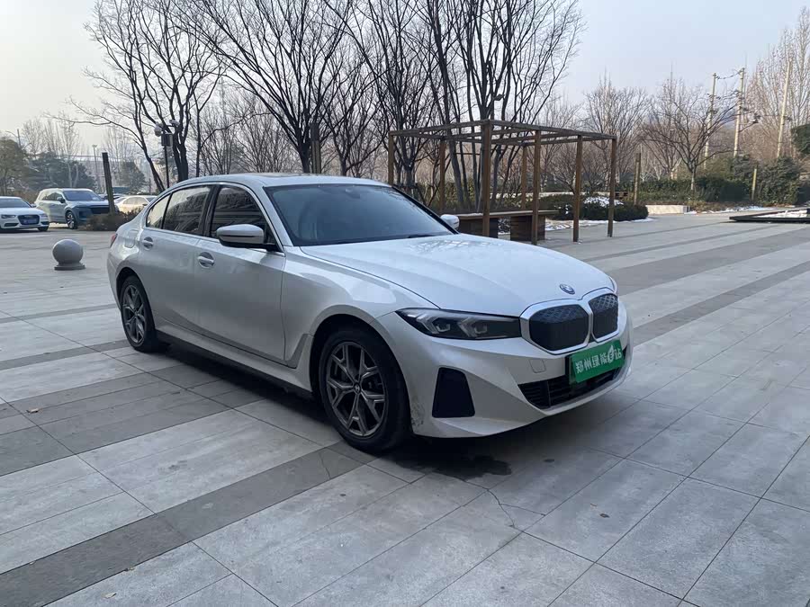 BMW i3 2024 car image #4