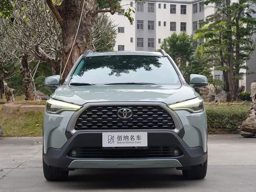 Toyota Corolla Cross 2022 immagine di auto #4