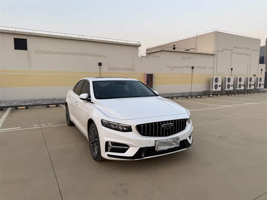 GEELY Preface 2022 car image #4