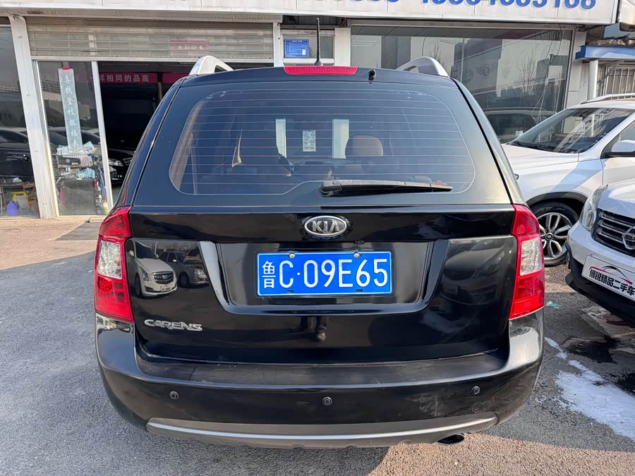 Kia Carens 2010 immagine di auto #4