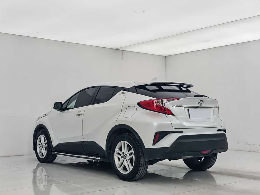 Toyota C-HR 2022 #4 Toyota C-HR 2022 immagine di auto #4