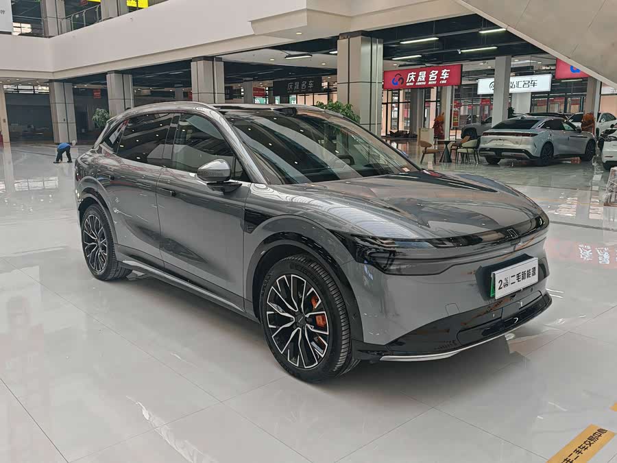 Zeekr 7X 2024 car image #4