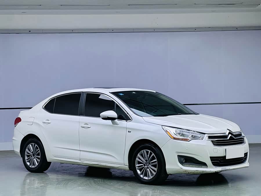 Citroen C4L 2013 immagine di auto #4