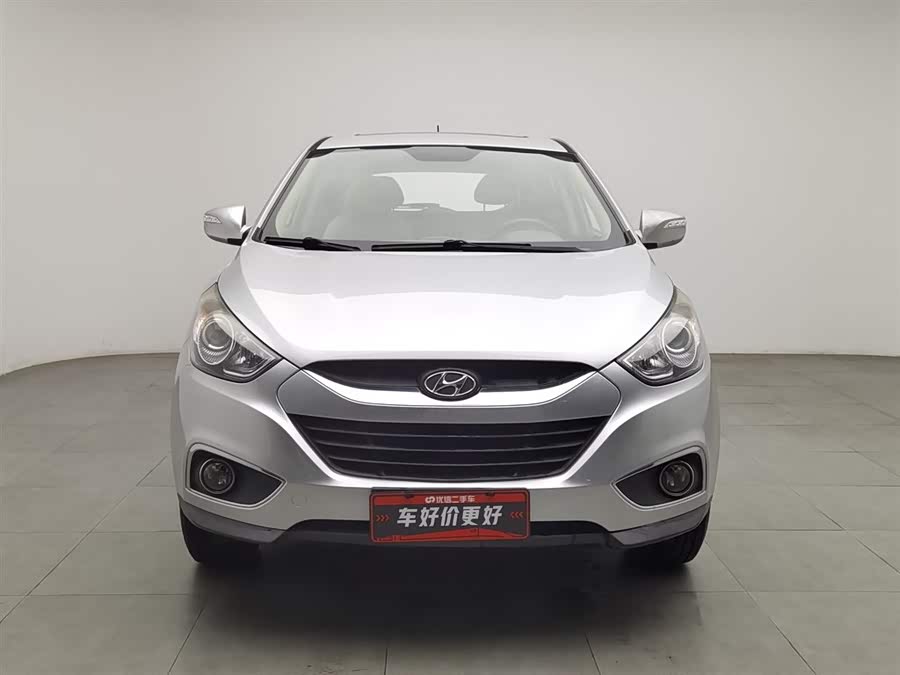Hyundai ix35 2012 car image #4