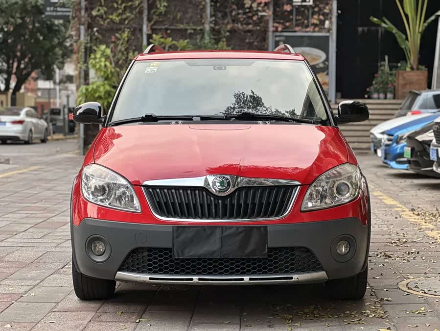 Skoda Fabia 2017 image de voiture #4