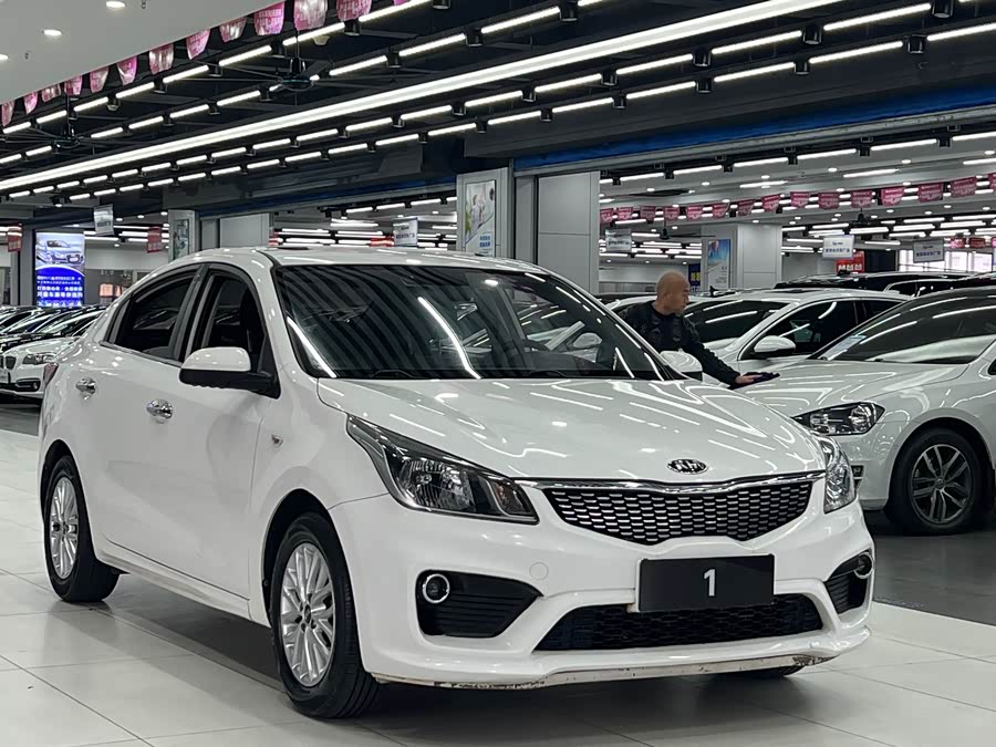 Kia 2017 car image #4