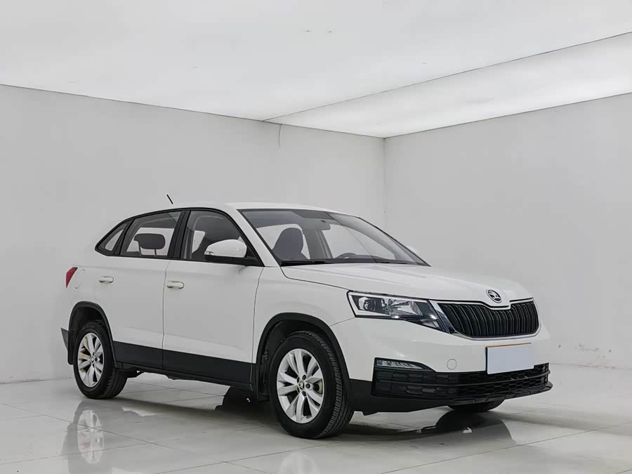 Skoda Kamiq 2019 #4 Skoda Kamiq 2019 car image #4