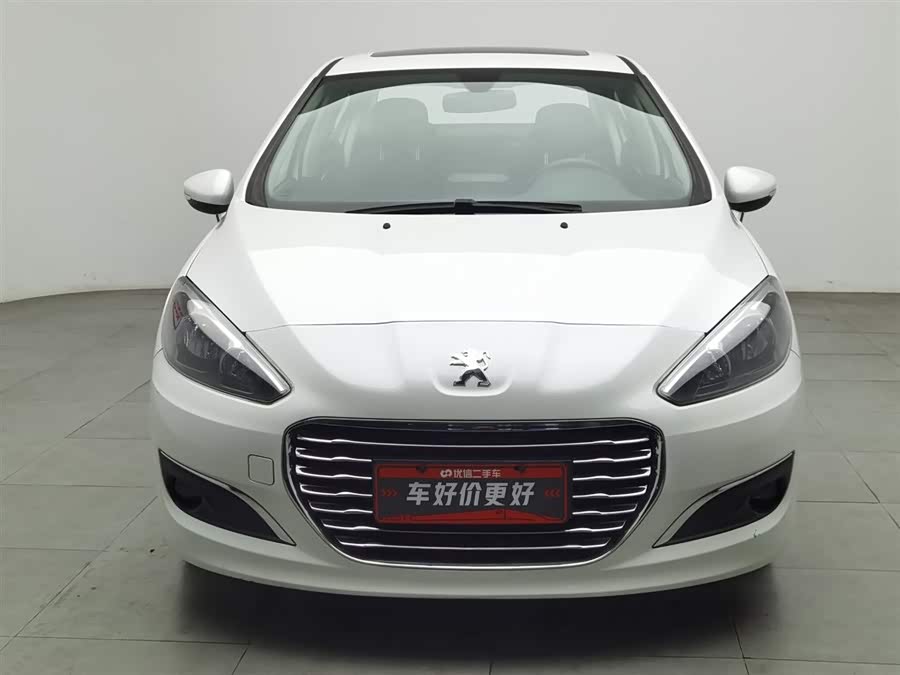 Peugeot 308 2015 car image #4