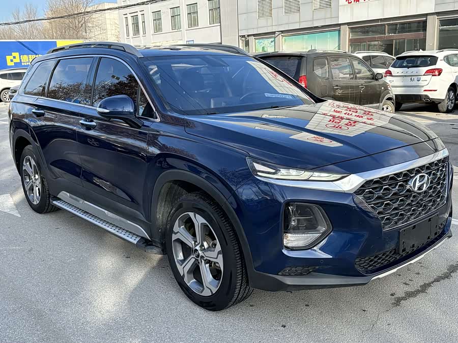 Hyundai Santa Fe 2021 car image #4