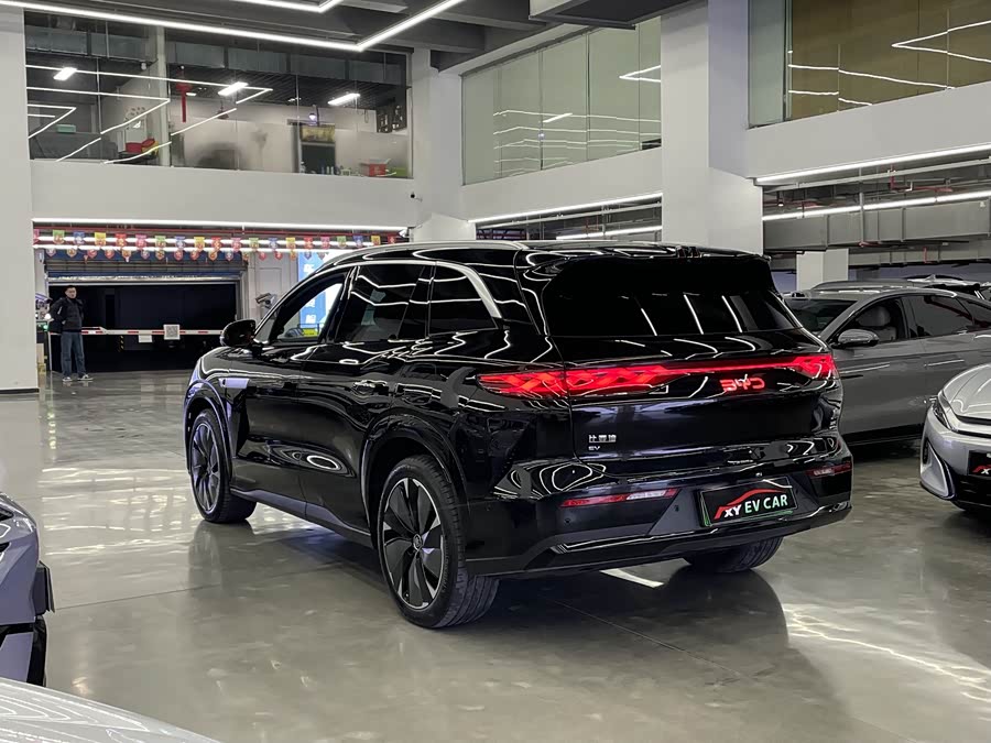 BYD Tang L 2025 immagine di auto #4