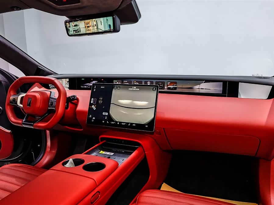 Avatr 06 2025 car image #4