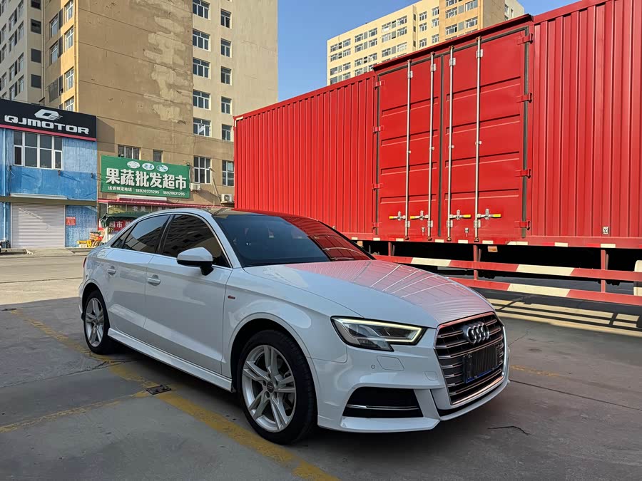 Audi A3 2020 car image #4