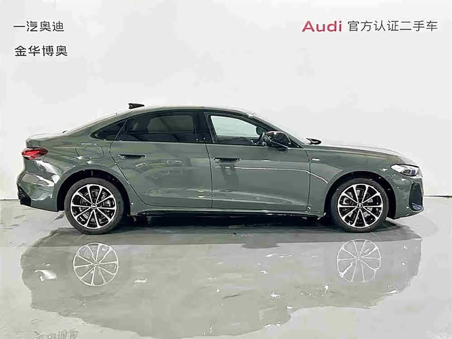Audi 2025 immagine di auto #4