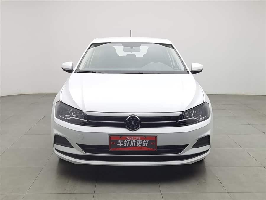 Volkswagen Polo 2023 car image #4