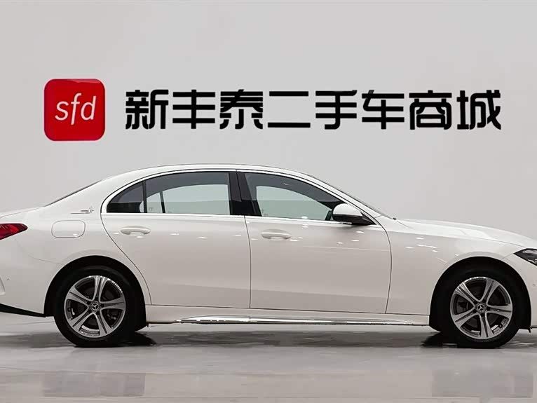 Mercedes-Benz C Class 2022 car image #4