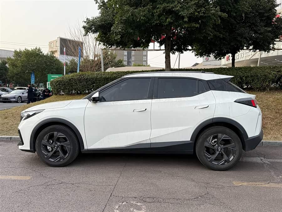 GAC Trumpchi GS3 2019 car image #4