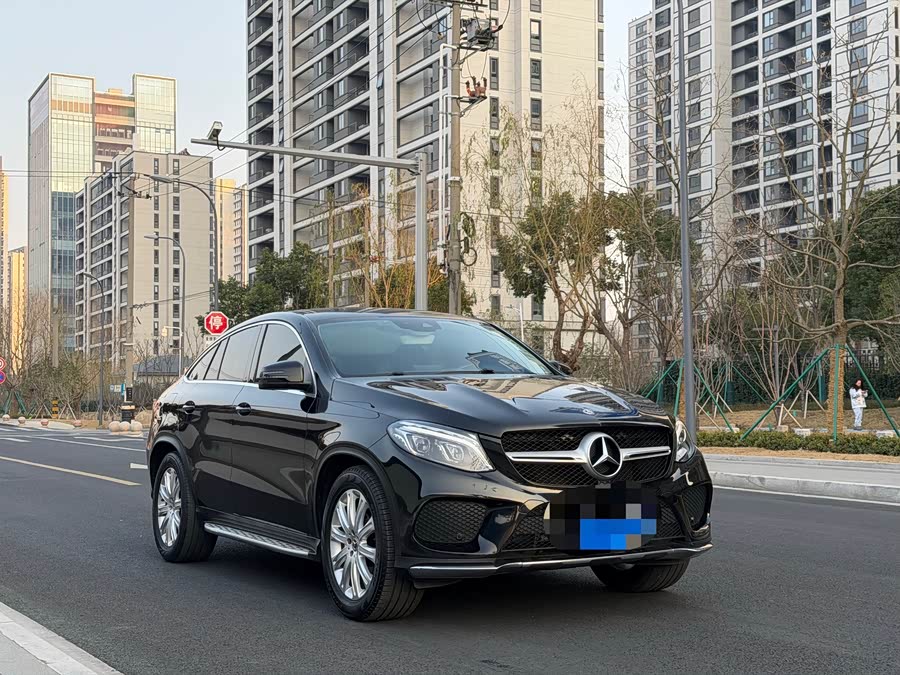 Mercedes-Benz GLE Coupe 2017 image de voiture #4