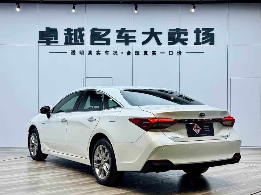 Toyota Avalon 2022 car image #4