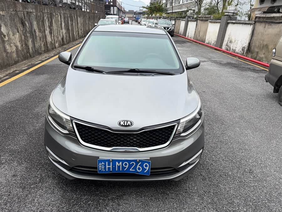 Kia K2 2015 imagen de coche #4