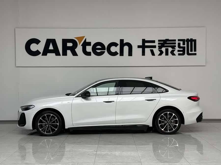 Audi 2025 car image #4