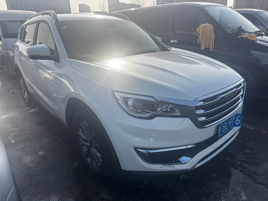 X70M 2019 car image #4