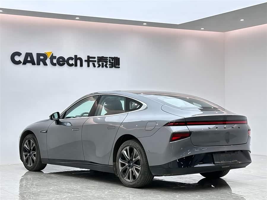 Xpeng P7 2022 صورة سيارة #4