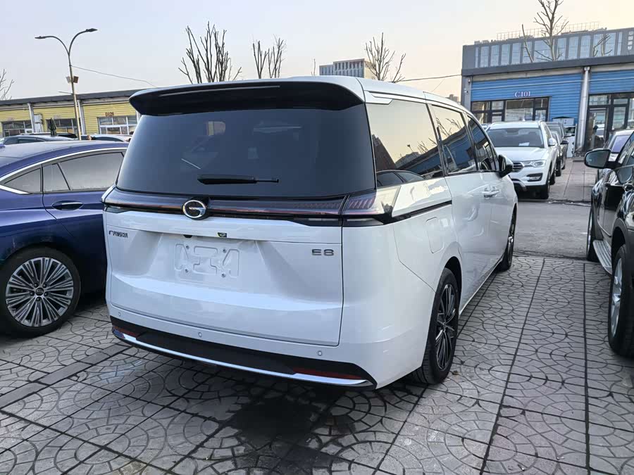 GAC Trumpchi E8 2024 car image #4